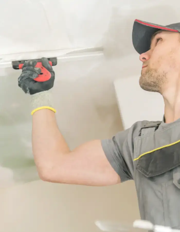 Alçıpan bölme duvar montajı yapan profesyonel usta